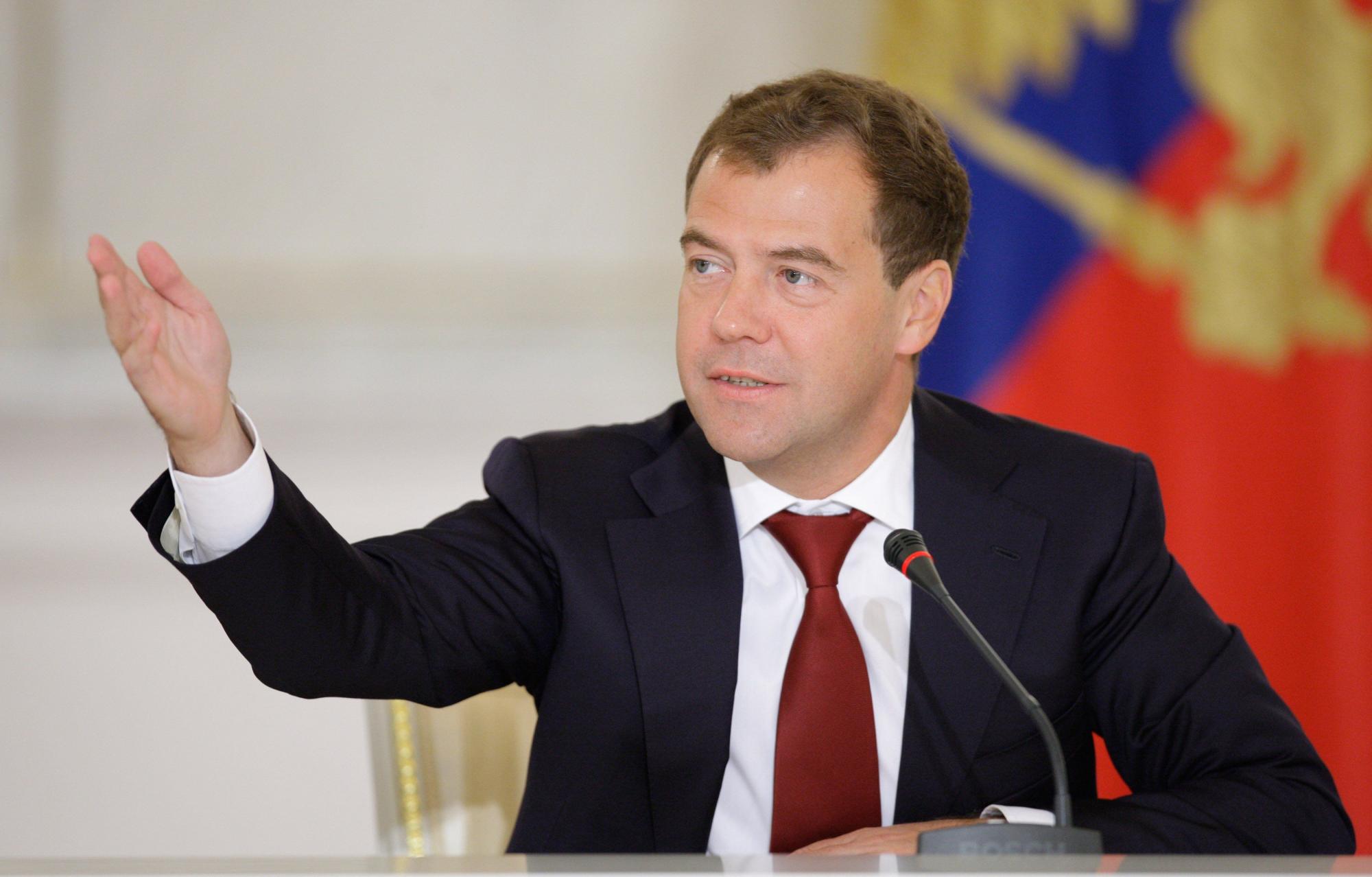 Медведев: Россия превратилась в самого крупного экспортера пшеницы Медведев: Россия превратилась в самого крупного экспортера пшеницы